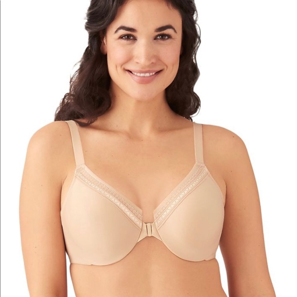 32D Wacoal Bra (sand)